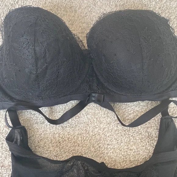 NWOT Victoria Secret lingerie - Picture 3 of 8